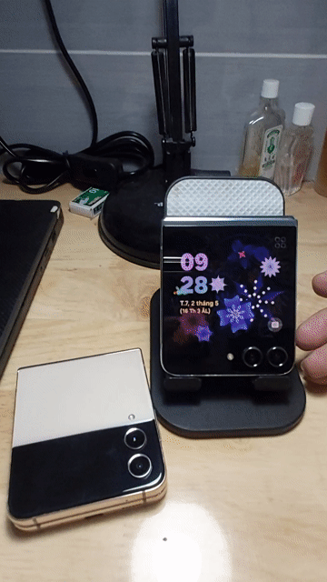 Samsung Z Flip 4-5 Hư màn hình. Mua bán Điện thoại tại Huyện Châu Phú An Giang được đăng bởi Minh Thành hình 1