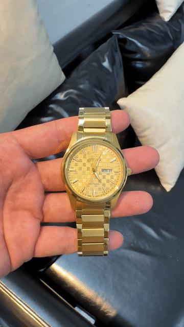 Đồng hồ Citizen Kính Sapphire Vàng 40mm. Mua bán Đồng hồ tại Thành phố Sóc Trăng Sóc Trăng được đăng bởi Khánh hình 1
