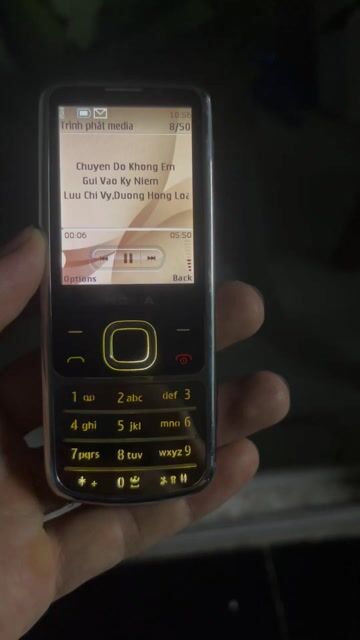 Nokia 6700 Classic Bạc Đã sử dụng. Mua bán Điện thoại tại Quận Gò Vấp Tp Hồ Chí Minh được đăng bởi Nguyễn văn mai hình 1