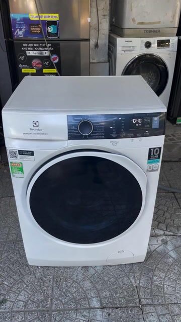 Máy giặt Electrolux 8kg cửa trước. Mua bán Máy giặt tại Quận Cẩm Lệ Đà Nẵng được đăng bởi Nguyễn Tấn khang hình 1