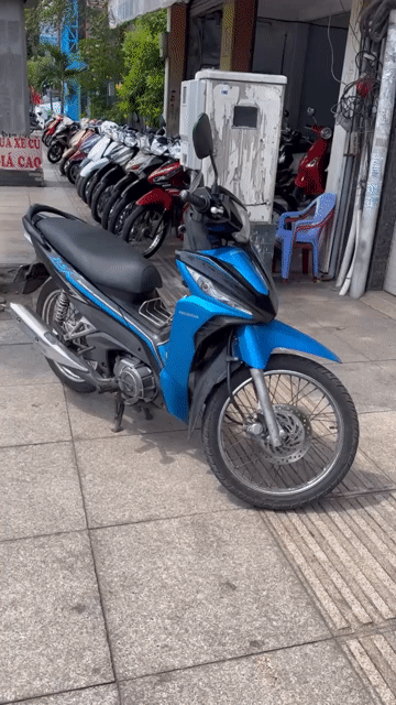 Honda Wave RSX FI 2017 Xanh đen. Mua bán Xe máy tại Quận Tân Phú Tp Hồ Chí Minh được đăng bởi Xe Máy Lâm 290 hình 1