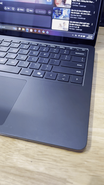 Surface Laptop 7 Snapdragon X Elite 13.8 elite321T. Mua bán Laptop tại Quận Tân Phú Tp Hồ Chí Minh được đăng bởi LaptoptotVn hình 1