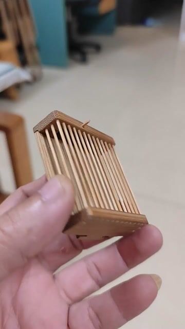 Rọ châu chấu Tre già nắp nam châm. Mua bán Sở thích khác tại Quận Thanh Khê Đà Nẵng được đăng bởi Phương hình 1