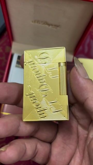 Bật lửa S.T. Dupont Vàng Kim loại Pháp mạ vàng. Mua bán Đồ sưu tầm, đồ cổ tại Quận Bình Tân Tp Hồ Chí Minh được đăng bởi Gấu Phạm hình 1