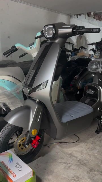 V1 ULTRA ,V2-SLAY,VEKOO,VESPA 946-NEW 100%. Mua bán Xe điện tại Quận Bình Tân Tp Hồ Chí Minh được đăng bởi XE ĐIỆN GIÁ KHO hình 1