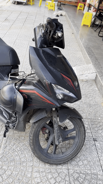 Honda Air Blade Đen. Mua bán Xe máy tại Huyện Hòa Vang Đà Nẵng được đăng bởi Tâm Bđs giá rẽ  hình 1