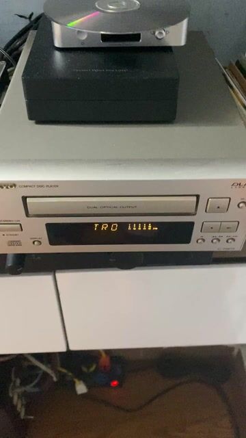 Cục CD Onkyo. Mua bán Tivi, Âm thanh tại Quận Tây Hồ Hà Nội được đăng bởi Lý Hoàng hình 1