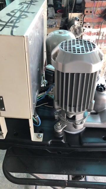 Máy bơm nước tăng áp biến tần 750w Hitachi nội địa. Mua bán Đồ chuyên dụng, Giống nuôi trồng tại Quận Bình Tân Tp Hồ Chí Minh được đăng bởi MINH  hình 1
