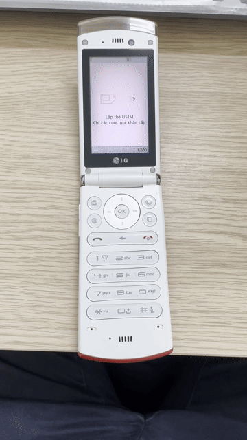Điện thoại LG LD580 Lolipop Đỏ. Mua bán Điện thoại tại Thành phố Thủ Đức Tp Hồ Chí Minh được đăng bởi Nghia Truong hình 1