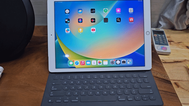 Apple iPad Pro 12.9 inch 128GB Vàng. Mua bán Máy tính bảng tại Thị xã Bến Cát Bình Dương được đăng bởi Hung Nguyen hình 1