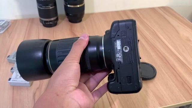 Ống kính Canon EF 100-300mm f/4.5-5.6 USM. Mua bán Máy ảnh, Máy quay tại Quận Ninh Kiều Cần Thơ được đăng bởi Đặng Thanh Phước Foto hình 1