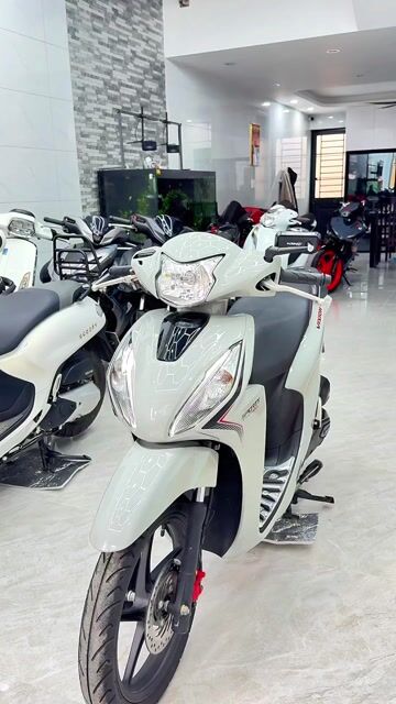 Honda Vision 2024 Bản đặc biệt 4000 km. Mua bán Xe máy tại Quận Liên Chiểu Đà Nẵng được đăng bởi Thành Đại   hình 1