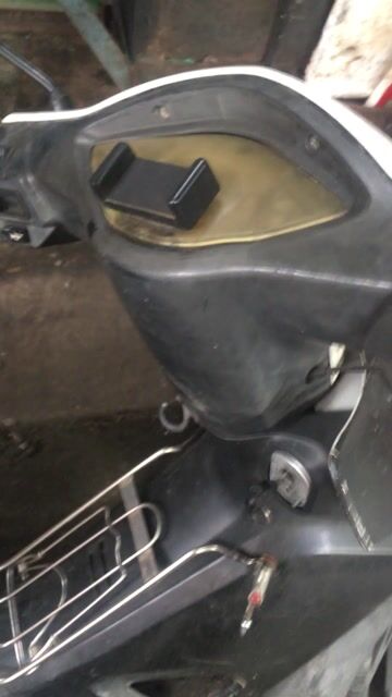 Xe chở hàng. Mua bán Xe máy tại Quận Gò Vấp Tp Hồ Chí Minh được đăng bởi 94 Wind hình 1