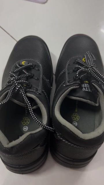 Giày bảo hộ Safety Jogger Đen size 40. Mua bán Giày dép tại Quận Liên Chiểu Đà Nẵng được đăng bởi Trần bách hình 1