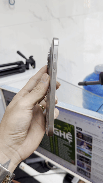 Apple iPhone 15 Pro 128GB-256GB. Mua bán Điện thoại tại Thành phố Thuận An Bình Dương được đăng bởi Japs hình 1