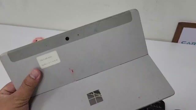 Thanh lý Surface Go 4GB/64GB Xám. Mua bán Máy tính bảng tại Thành phố Thủ Đức Tp Hồ Chí Minh được đăng bởi Hùng Nguyễn  hình 1