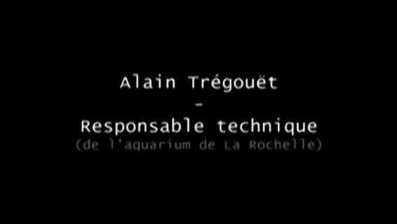 Mr. Trégouët, biologiste soigneur animalier.