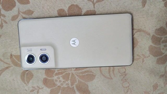 Motorola Stylus 2024 5G 128GB Trắng. Mua bán Điện thoại tại Quận Đống Đa Hà Nội được đăng bởi Dũng hình 1