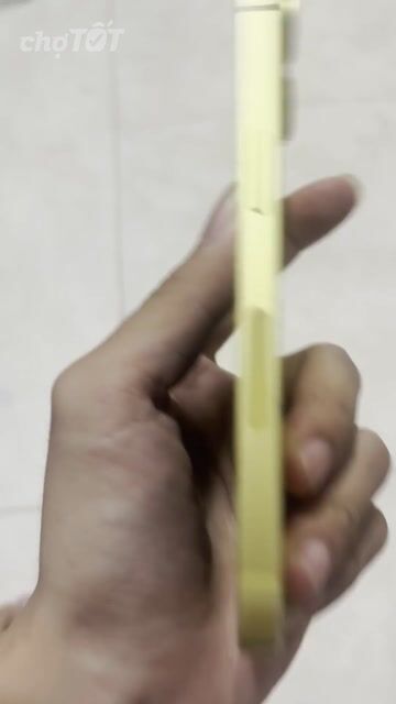 Apple iPhone 14 128GB Vàng Đã sử dụng. Mua bán Điện thoại tại Quận Nam Từ Liêm Hà Nội được đăng bởi Thanh Thanh hình 1