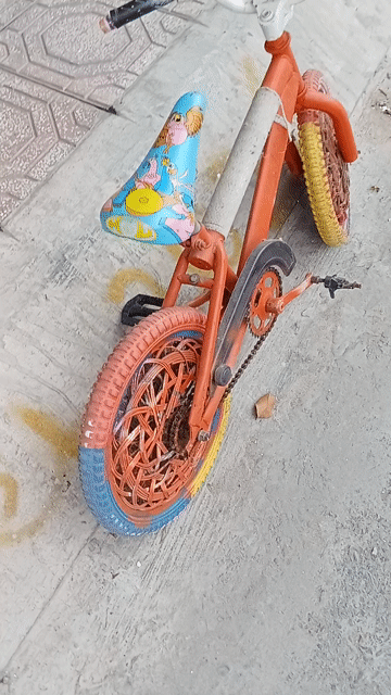 Xe đạp trẻ em màu Cam. Mua bán Xe đạp tại Thành phố Vĩnh Long Vĩnh Long được đăng bởi  ank J hình 1
