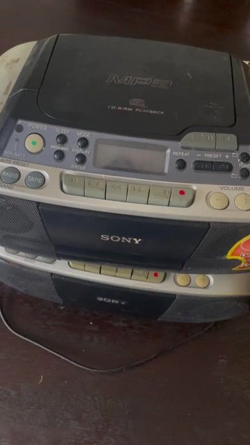 Sony Đài radio Xám CD, Radio, Cassette. Mua bán Tivi, Âm thanh tại Quận Cái Răng Cần Thơ được đăng bởi lộc chơi máy bãi hình 1