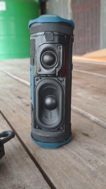 Loa Bluetooth JBL Flip 7. Mua bán Tivi, Âm thanh tại Thị xã Kiến Tường Long An được đăng bởi Tân hình 1