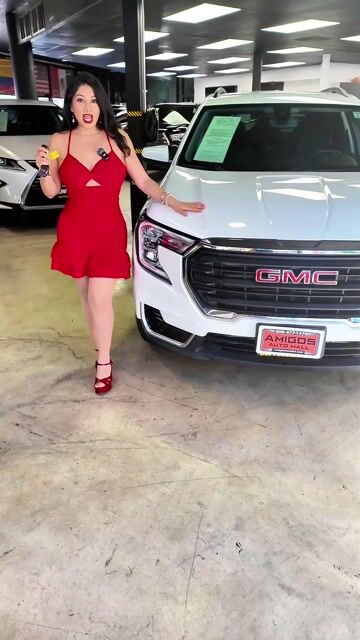 2023 GMC Terrain video thumbnail
