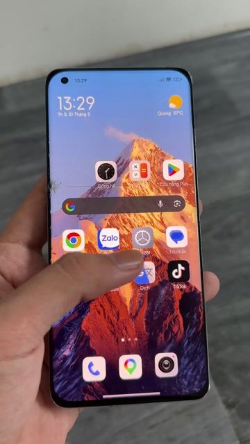 Xiaomi Mi 11 Xanh Màn hình nứt. Mua bán Điện thoại tại undefined Tp Hồ Chí Minh được đăng bởi Nguyễn Hà Phúc hình 1