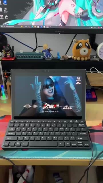 Surface Pro 4. Mua bán Laptop tại Quận 12 Tp Hồ Chí Minh được đăng bởi Laptop Kim Cương Xanh hình 1