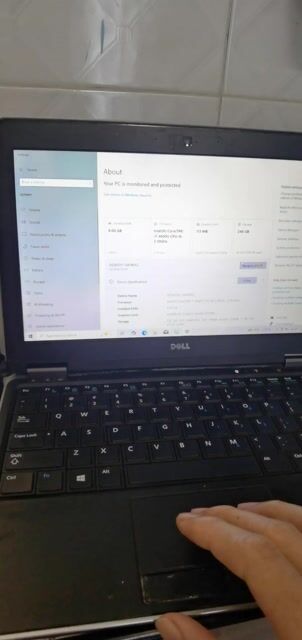 Dell Latitude E7240 i7 4600U 8GB/256GB. Mua bán Laptop tại Thành phố Dĩ An Bình Dương được đăng bởi truongpro86 hình 1