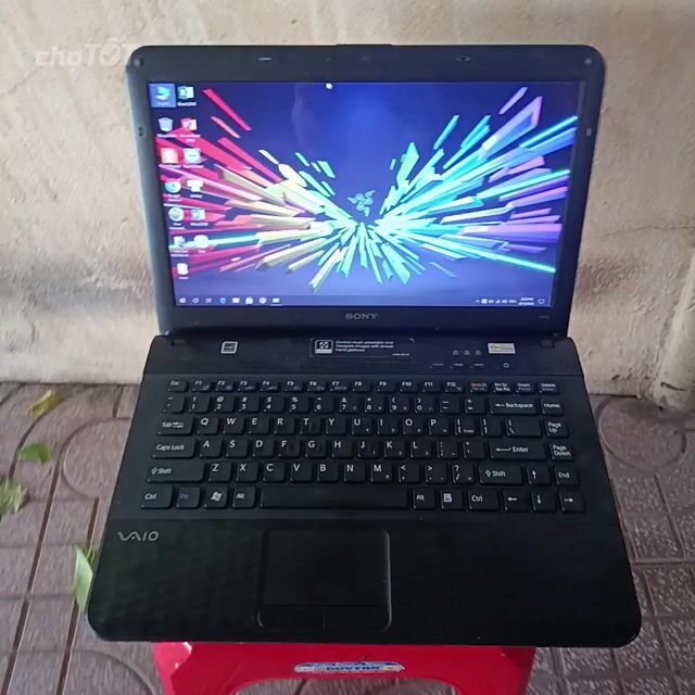 Laptop gaming Sony VAIO i5 8GB/128G BH 2/2027. Mua bán Laptop tại Thành phố Thủ Đức Tp Hồ Chí Minh được đăng bởi Cũ Giá Rẻ hình 1