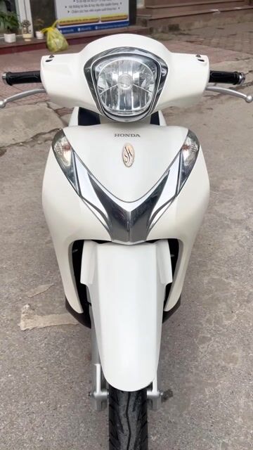 Chào bán SH mode 2017 chính chủ. Mua bán Xe máy tại Quận Cầu Giấy Hà Nội được đăng bởi Xe Máy Đoàn Văn Cam Kết Đúng Ảnh Đúng Biển Đúng Giá Trị hình 1