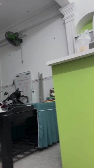 Tủ kệ gia đình Gỗ Kính Kim loại Nhiều màu. Mua bán Đồ dùng văn phòng tại Quận Tân Phú Tp Hồ Chí Minh được đăng bởi thuhienphung hình 1