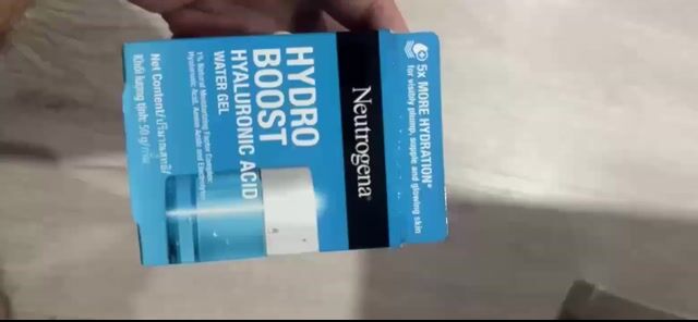 Gel dưỡng ẩm Neutrogena Hydro Boost 50g. Mua bán Phụ kiện thời trang khác tại Quận Bình Thạnh Tp Hồ Chí Minh được đăng bởi Văn Thuận hình 1