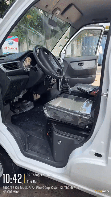 Bán xe tải thùng kín cánh dơi 945Kg giao ngay. Mua bán Xe tải, xe ben tại Thành phố Thuận An Bình Dương được đăng bởi Đỗ Minh Huệ hình 1