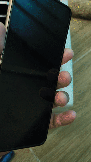 Samsung Z Flip 4 128GB Vàng. Mua bán Điện thoại tại Huyện Bình Chánh Tp Hồ Chí Minh được đăng bởi Thảo Samsung hình 1