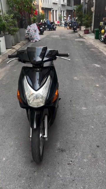Honda Click 110 Đen Zin. Mua bán Xe máy tại Quận Gò Vấp Tp Hồ Chí Minh được đăng bởi Nguyễn Thành Sự hình 1