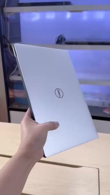 Dell XPS 13 9370 US i7-8550U/8/16/FHD/4K Touch. Mua bán Laptop tại Quận Thanh Xuân Hà Nội được đăng bởi Vũ Vân Hoàng hình 1