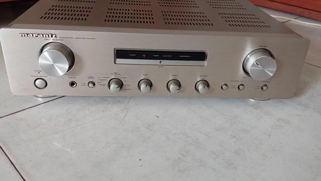 Amply Marantz PM 4001 Vàng cát. Mua bán Tivi, Âm thanh tại Huyện Bình Chánh Tp Hồ Chí Minh được đăng bởi Le va loa amply bãi hình 1