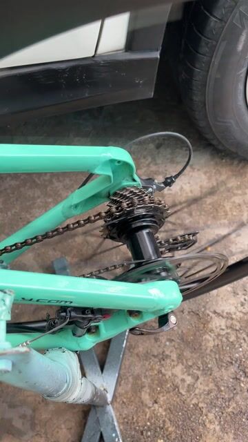 Xe đạp đua DTFLY R-2000 Nhôm Vàng xanh. Mua bán Xe đạp tại Quận Bình Tân Tp Hồ Chí Minh được đăng bởi Giau hình 1