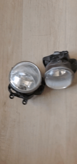 Đèn gầm Toyota Corolla Altis Osram 19W 2016. Mua bán Phụ tùng xe tại Quận Hải Châu Đà Nẵng được đăng bởi K hình 1