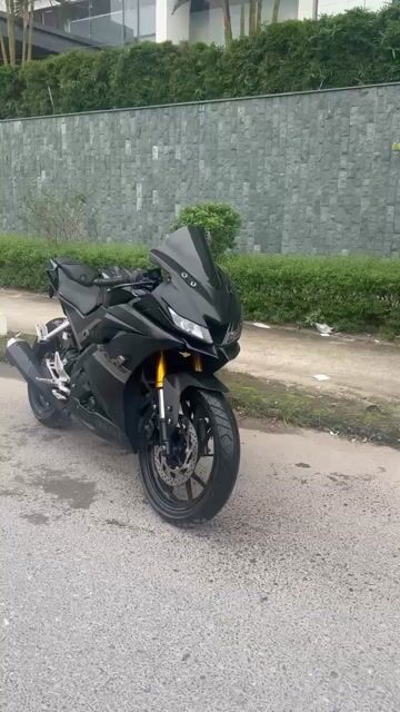 Yamaha R15V3 2023 cực đẹp có trả góp trao đổi ✅. Mua bán Xe máy tại Quận Thanh Xuân Hà Nội được đăng bởi Phú Lý hình 1