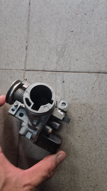Họng xăng Vario 150cc Kim loại. Mua bán Phụ tùng xe tại Quận Tân Phú Tp Hồ Chí Minh được đăng bởi Xuân Lộc  hình 1