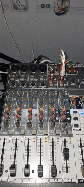 Bàn trộn âm thanh Behringer Xenyx X1204 Đen. Mua bán Tivi, Âm thanh tại Quận Ô Môn Cần Thơ được đăng bởi Nam hình 1
