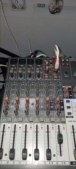 Bàn trộn âm thanh Behringer Xenyx X1204 Đen. Mua bán Tivi, Âm thanh tại Quận Ô Môn Cần Thơ được đăng bởi Nam hình 1