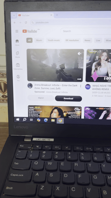 Thinkpad T460s i5-6200U 8GB/250GB mỏng nhẹ. Mua bán Laptop tại Quận 3 Tp Hồ Chí Minh được đăng bởi MrFast hình 1