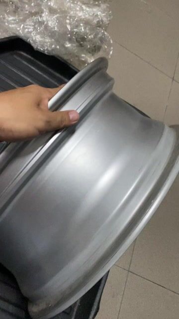 Mâm xe Mazda 3 16 inch Bạc 5 lỗ. Mua bán Phụ tùng xe tại Huyện Hóc Môn Tp Hồ Chí Minh được đăng bởi TRẦN BÁ LỘC hình 1