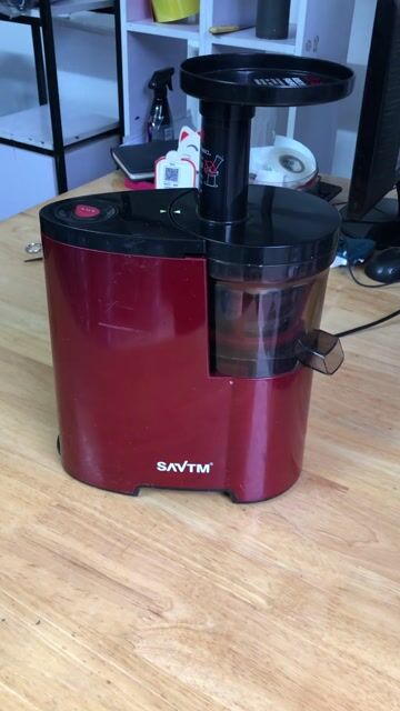 Máy ép chậm SAVTM Đỏ Gần như mới. Mua bán Bếp, lò, đồ điện nhà bếp tại Quận Hoàng Mai Hà Nội được đăng bởi luat nguyen hình 1