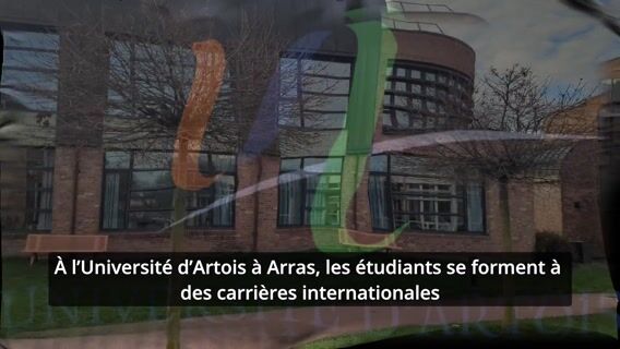 Level Up ! The Sims House of Language & International Management