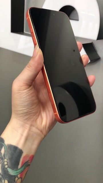 Apple iPhone 17 ProMax 256GB Cam VN/A. Mua bán Điện thoại tại Thành phố Thủ Dầu Một Bình Dương được đăng bởi iPhong bán iPhone hình 1
